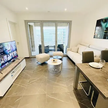 Luxury 1bedroom With Parking In Center&large Terrace -cd3 Appartement