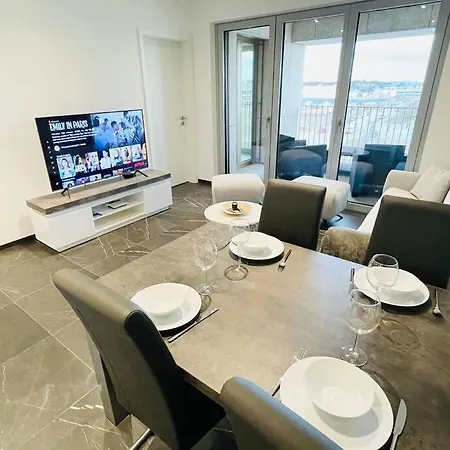 Appartement Luxury 1bedroom With Parking In Center&large Terrace -cd3
